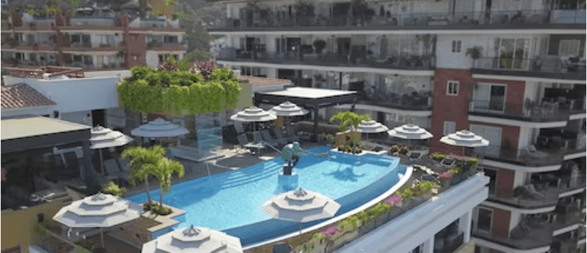Pinnacle Resort